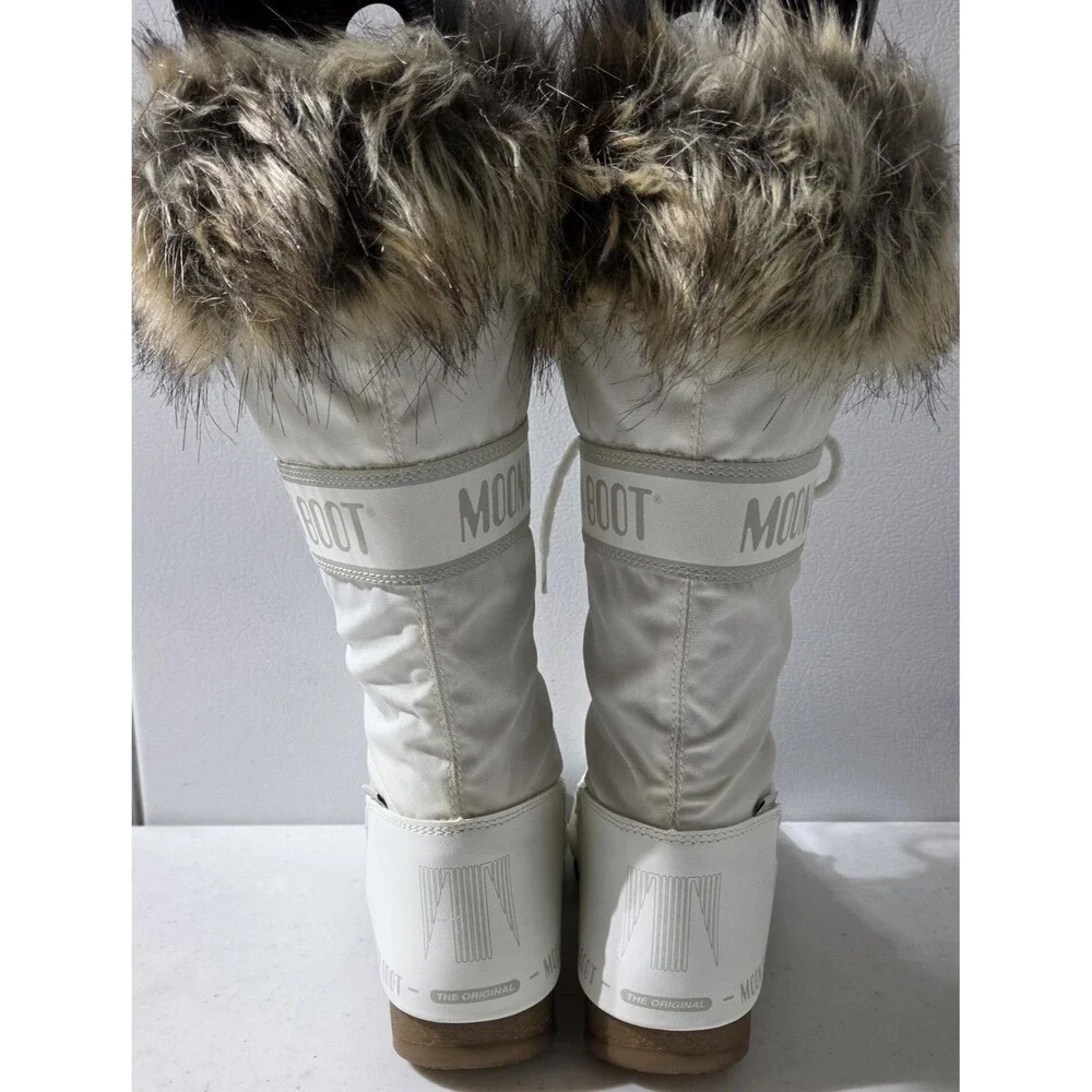 Womens Moon Boots Faux Fur Trim Lining White Size 36 US 4-5 Waterproof